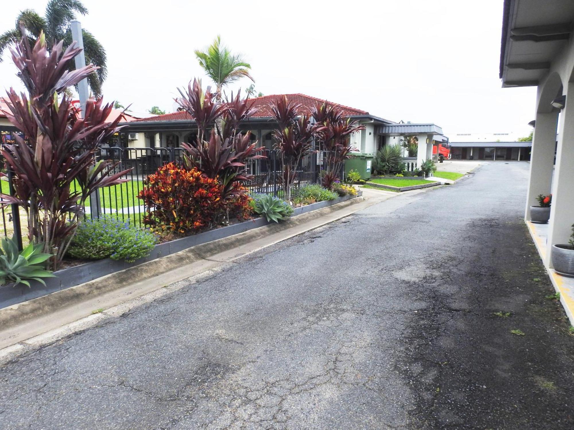 Tropic Coast Motel Mackay Exterior foto